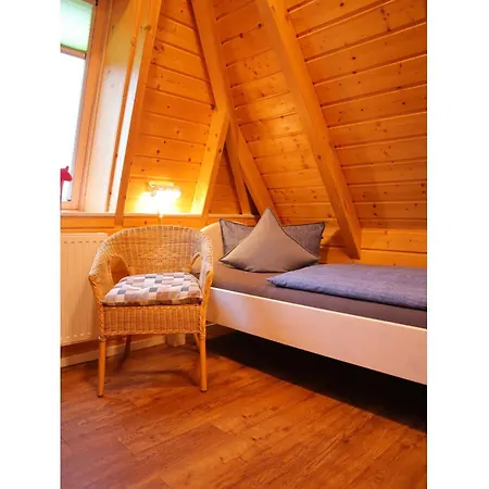 Ferienhaus Weitblick * ドルム・ノイフェルト