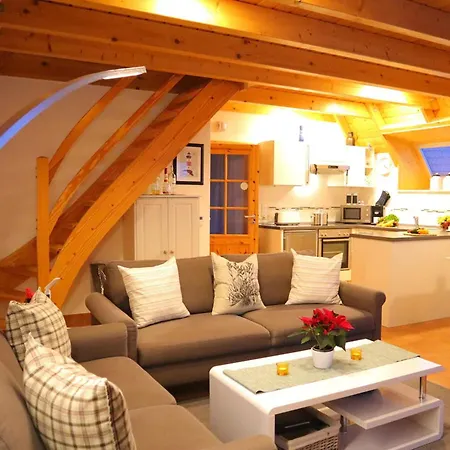 Ferienhaus Weitblick ドルム・ノイフェルト