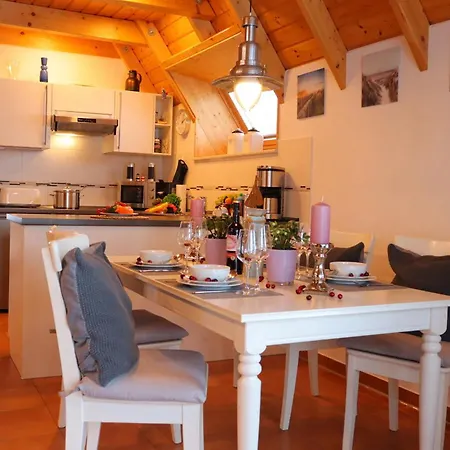 Ferienhaus Weitblick ドルム・ノイフェルト