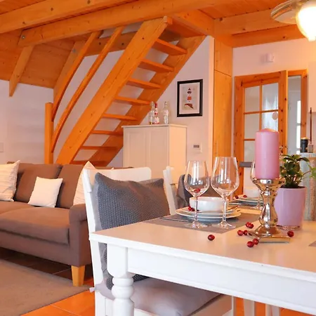 Ferienhaus Weitblick ドルム・ノイフェルト